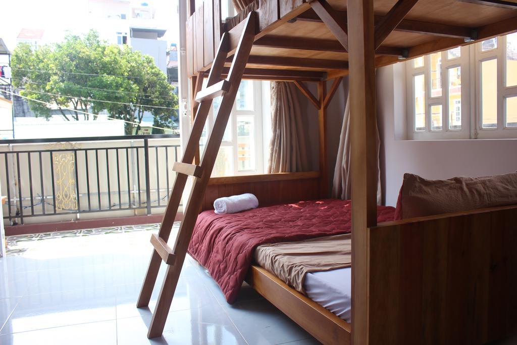 Tree House Hostel Da Lat Exterior photo